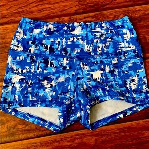 Fleo Shorts